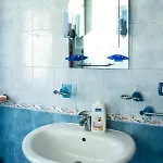 Center Two Private Bedrooms Near Scanderbeg Square On Shared Проживание в семье