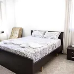 Center Two Private Bedrooms Near Scanderbeg Square On Shared
