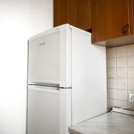 בית אירוח Center Two Private Bedrooms Near Scanderbeg Square On Shared טיראנה