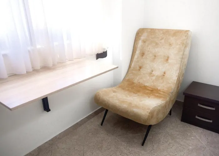 Center Two Private Bedrooms Near Scanderbeg Square On Shared * تيرانا
