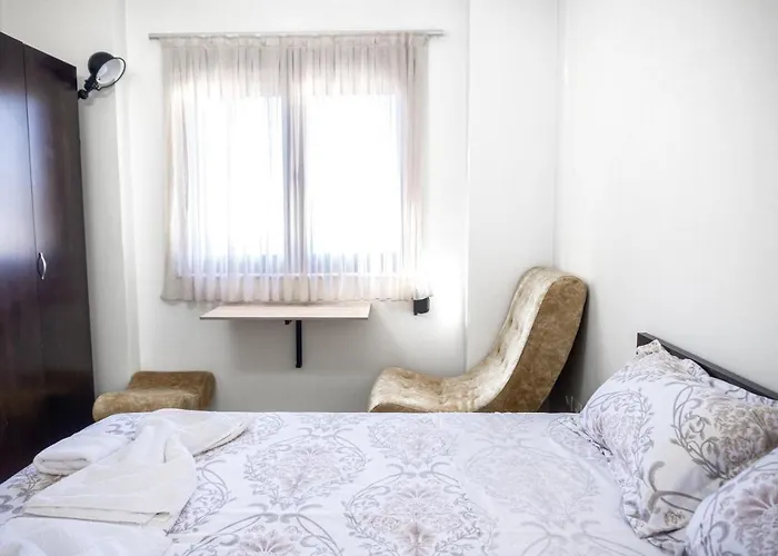 منزل للإقامة Center Two Private Bedrooms Near Scanderbeg Square On Shared *