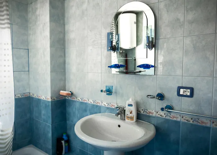 Center Two Private Bedrooms Near Scanderbeg Square On Shared * تيرانا